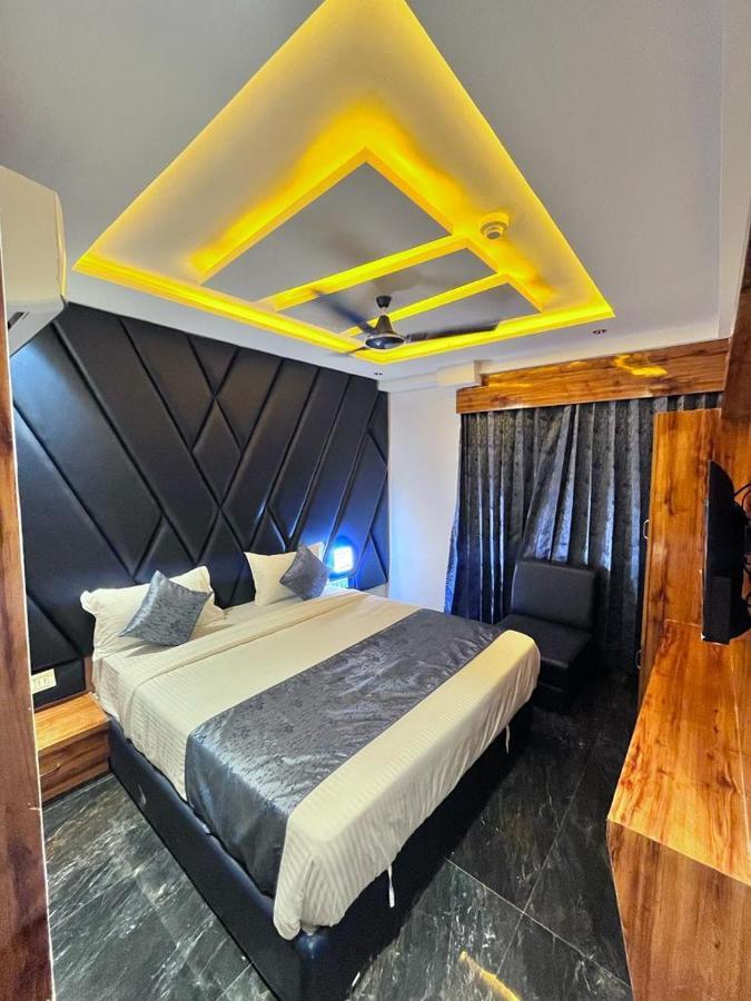 Hotel Palak Villa Ahmedabad Extérieur photo