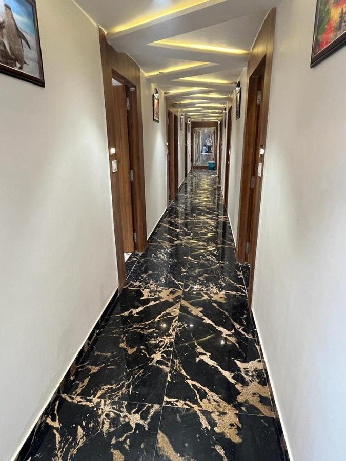 Hotel Palak Villa Ahmedabad Extérieur photo