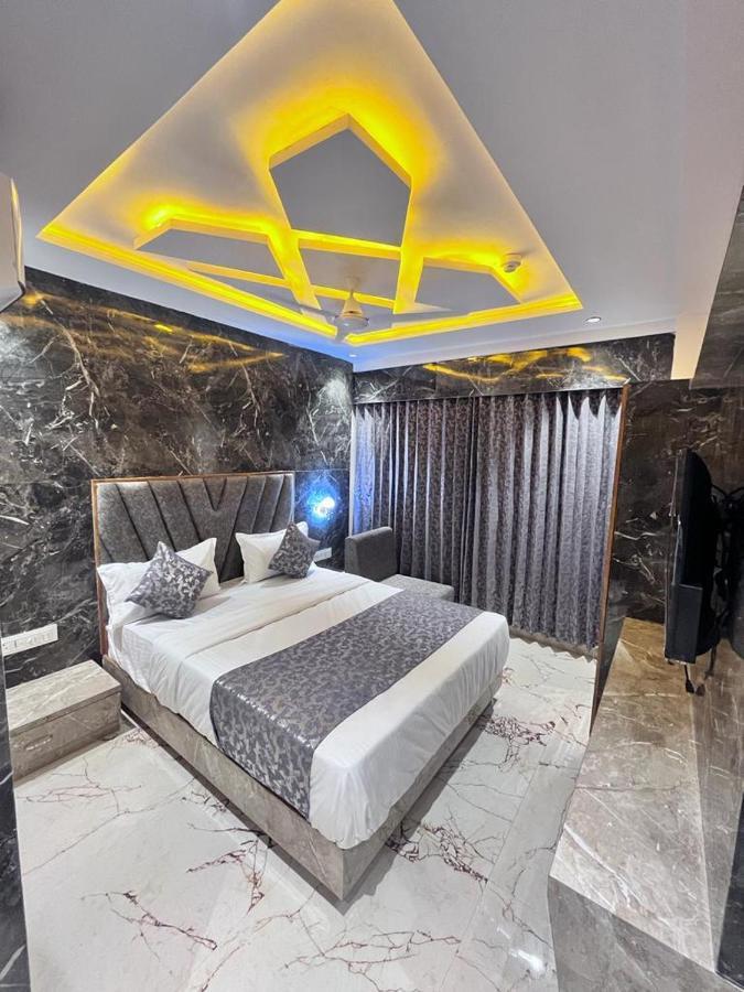 Hotel Palak Villa Ahmedabad Extérieur photo